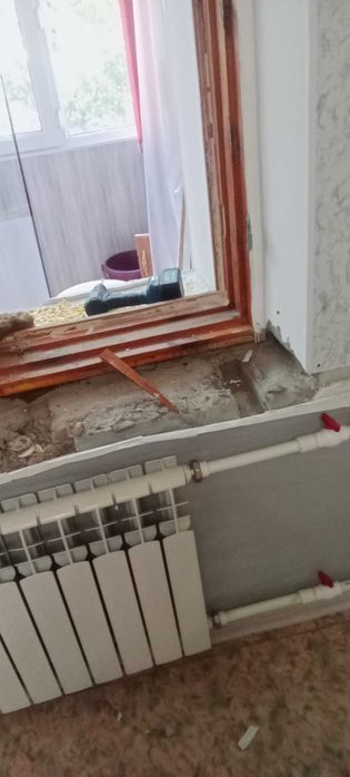 Окна и двери.Продам.