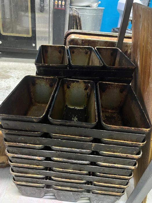 Полки и формы для хлеба