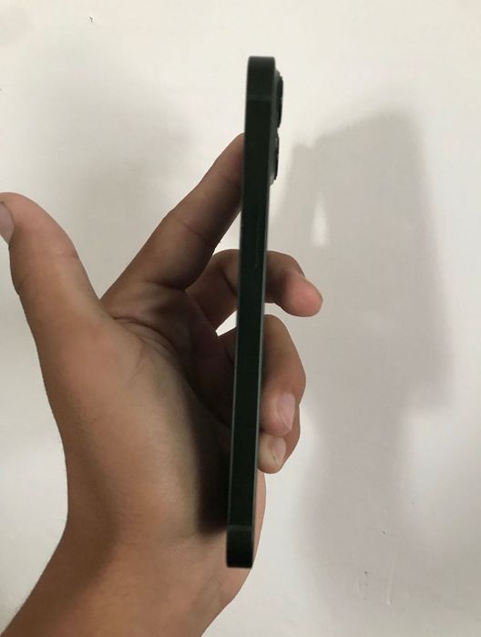 iPhone 13 (128GB) БЕЗ РЕМОНТА!