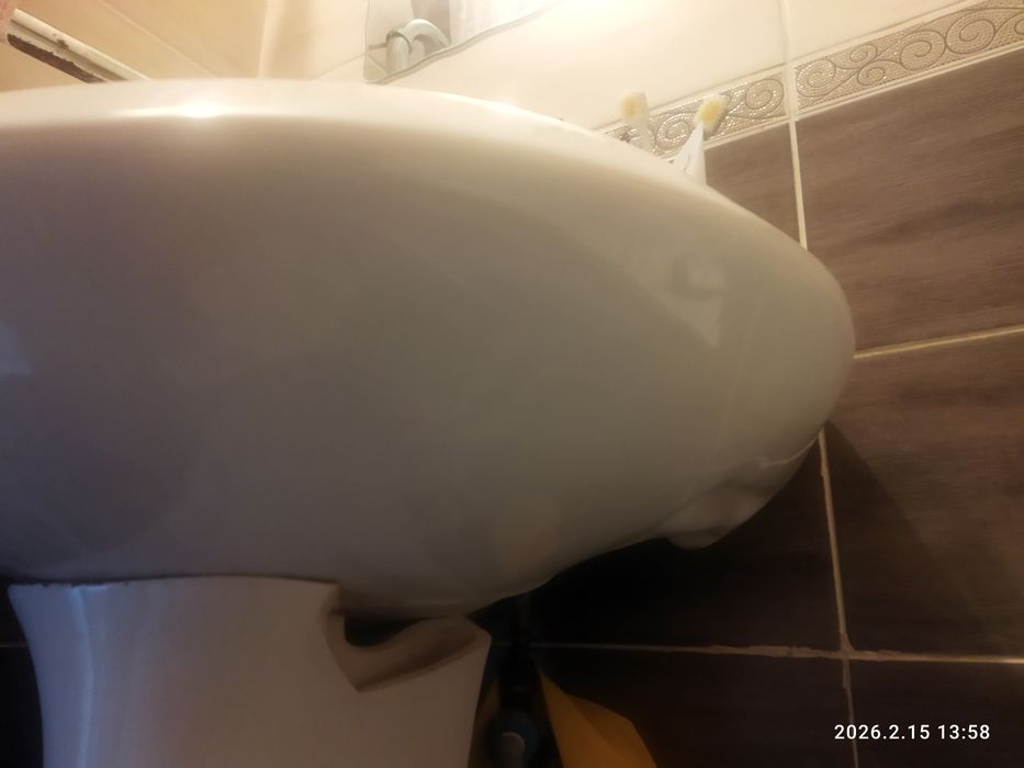 Умывальник даром