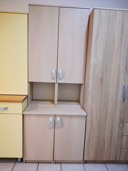 Mobilă dormitor în stare foarte bună