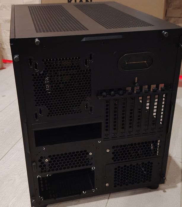 Carcasa Thermaltake Core X5, CubeTower