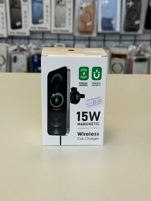 Suport Auto cu MagSafe si Incarcare Rapida Wireless