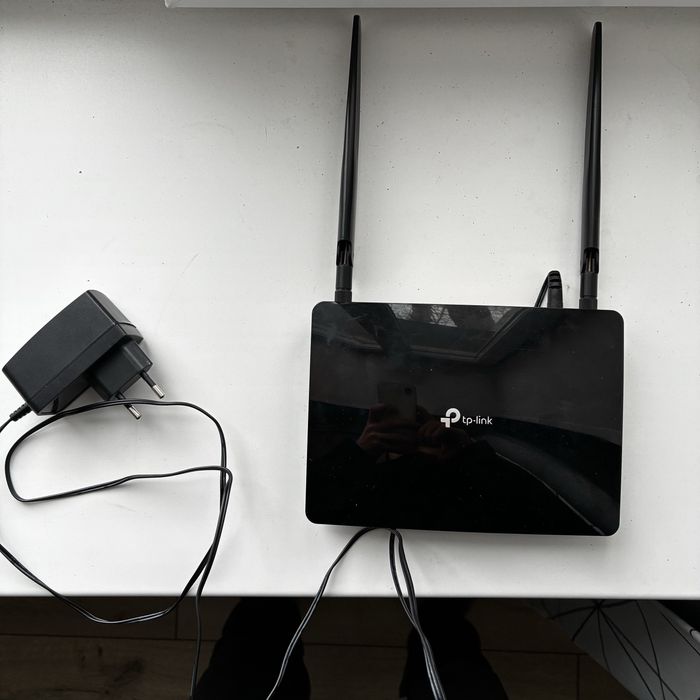 Роутер TP-Link Archer MR400