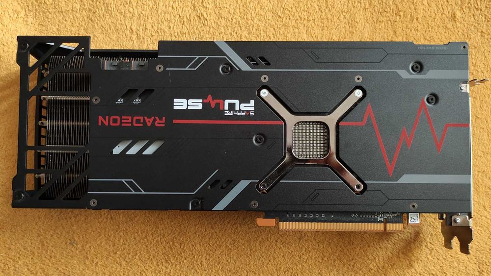 Видеокарта Sapphire PULSE AMD Radeon™ RX 6800 XT