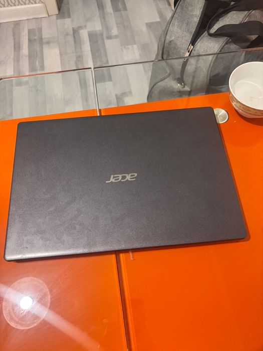 Продам ноутбук Acer
