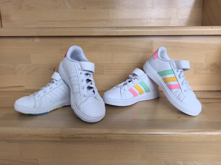 Adidas 2 perechi, fete, piele naturala mărimea 30