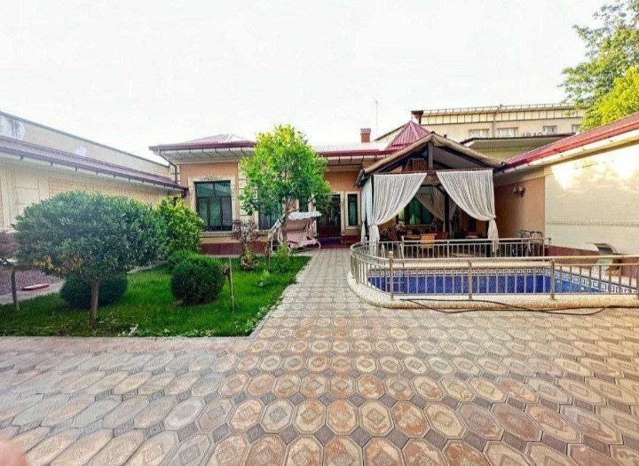 Сдается на аренда дом участок  Яккасарай район Саламатина