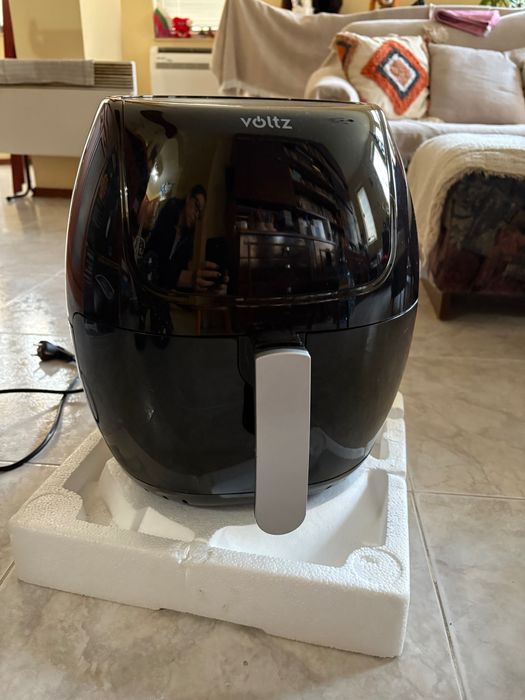 Фритюрник с горещ въздух