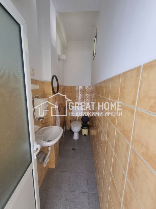 Дава се под наем Офис в Търговище, Вароша - 48 кв.м за 298.86 € - Снимка #4