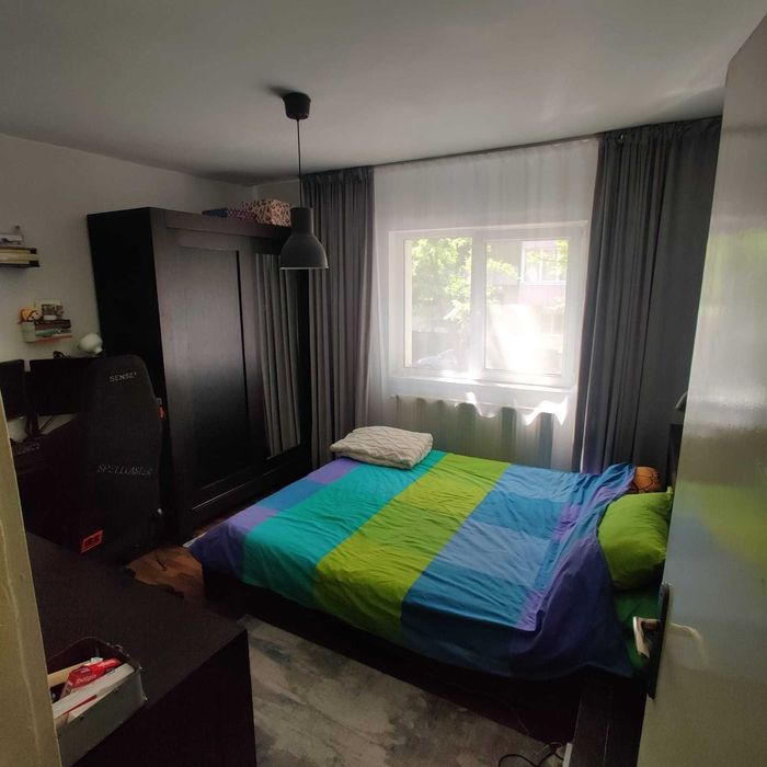 Apartament cu patru camere  in zona Almasului