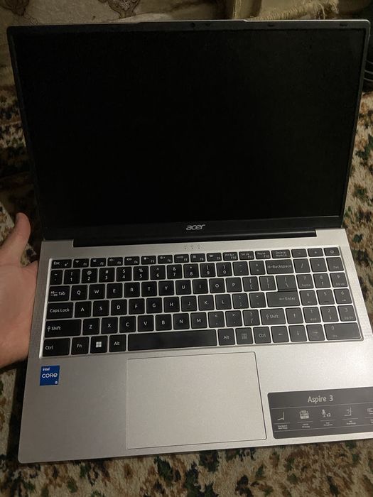 Acer Aspire 3 A325-53 srochna sotiladi