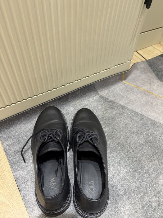 Мужсикик туфли zara оригинал 42