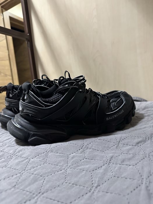 Balenciaga track 44 номер