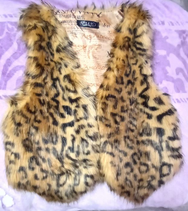 Vesta  blană tip leopard