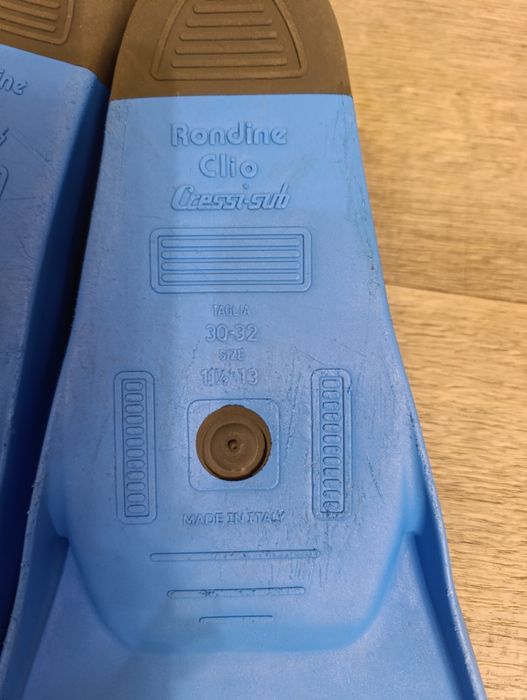 Продам ласты для плавания