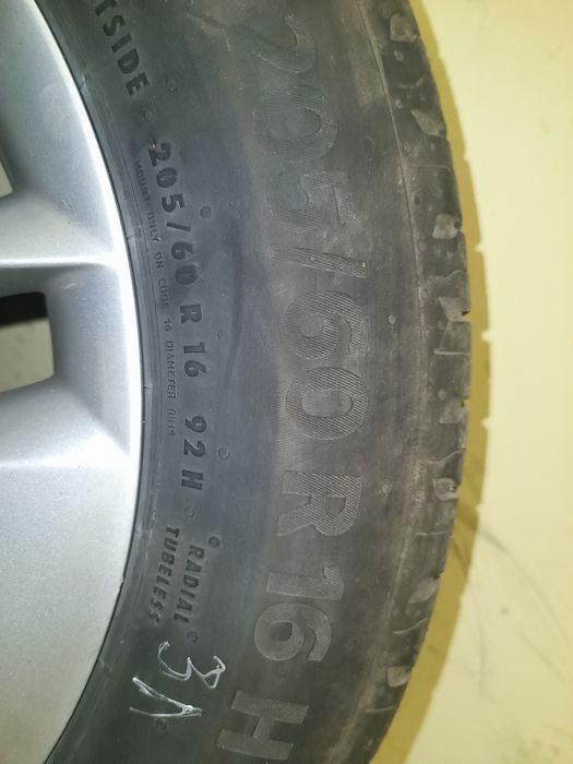 Джанти с гуми за skoda 205/60 /16