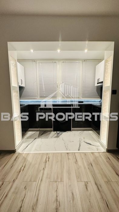 Продава се Тристаен апартамент в София, Обеля 1 - 66 кв.м за 1693 €/кв.м - Снимка #2