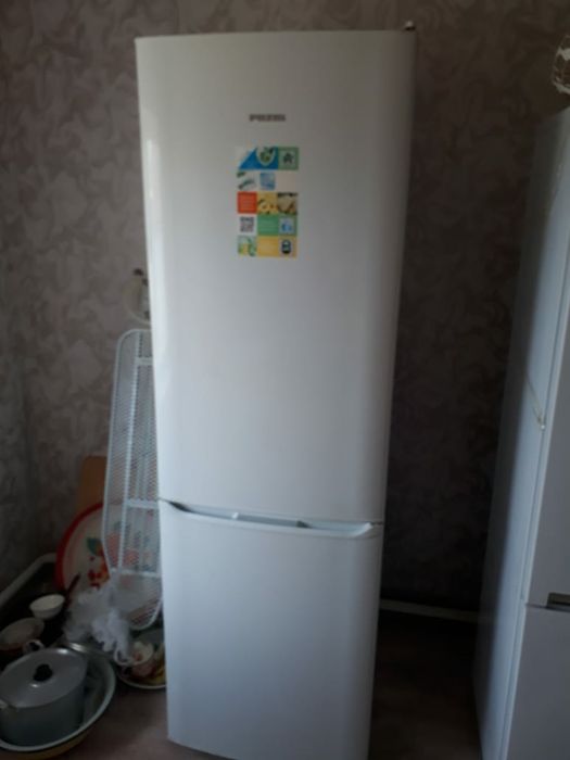 Холодильник 50 000