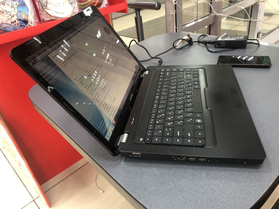Ноутбук COMPAQ в хорошем состоянии