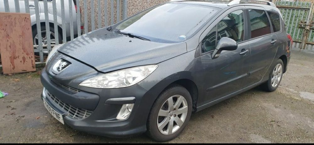 Пежо 308 sw комби за части 1.6хди 109кс