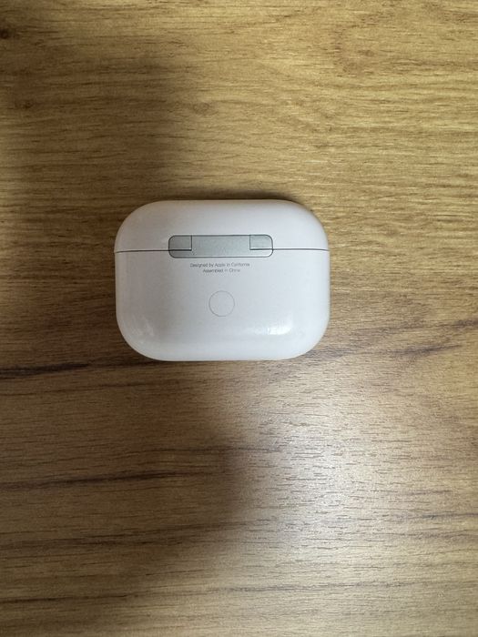 Продавам слушалки Airpods pro 2 оригинални