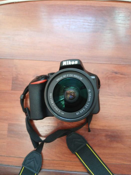 Aparat DSLR Nikon D3500, 24.2 mp, negru + Obiectiv AF-P 18-55mm VR