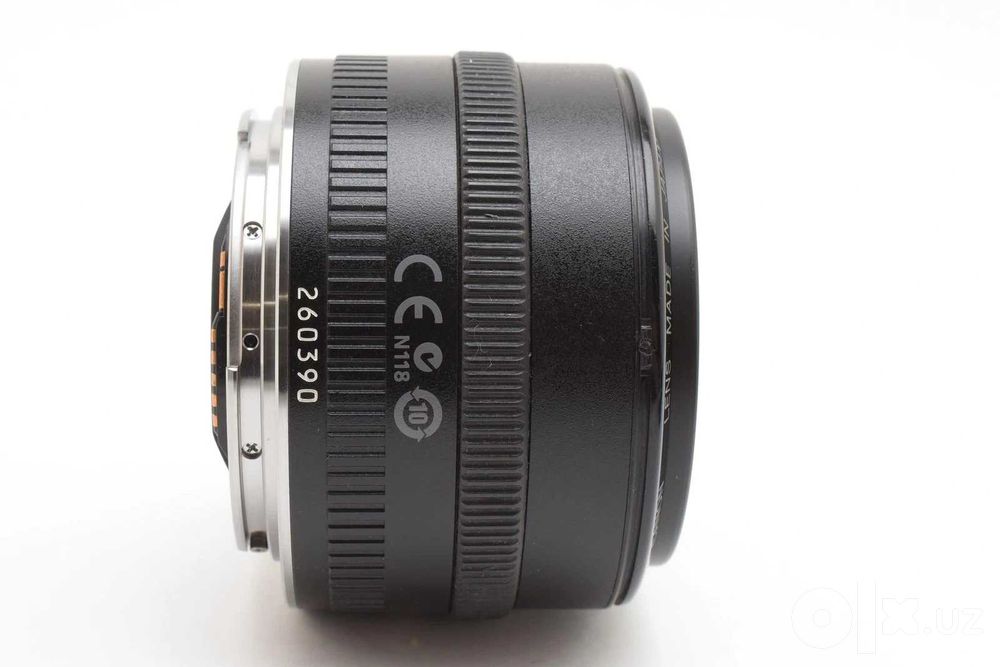 Canon EF 35mm f/2.0 — Качественный объектив (Japan)