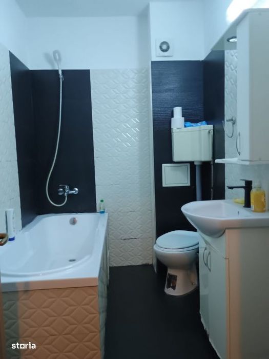 Apartament 2 camere, zona Edgar Quinet - Excelent pentru investitie — fotografia 3