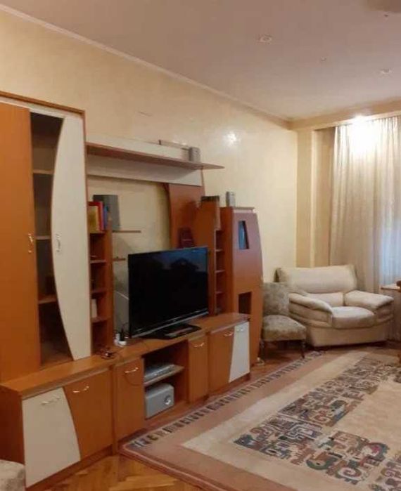 Дава се под наем Четиристаен апартамент в Пловдив, Западен - 96 кв.м за 255 € - Снимка #1