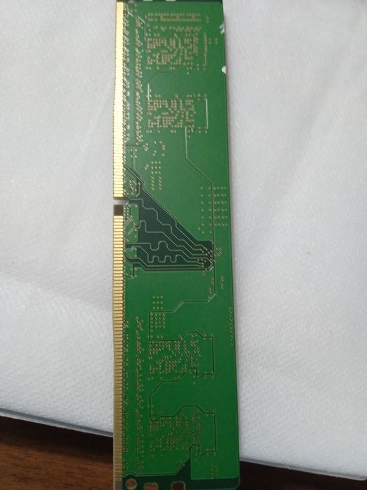 ОЗУ DDR4 | 8 ГБ + 4 ГБ (12 ГБ)