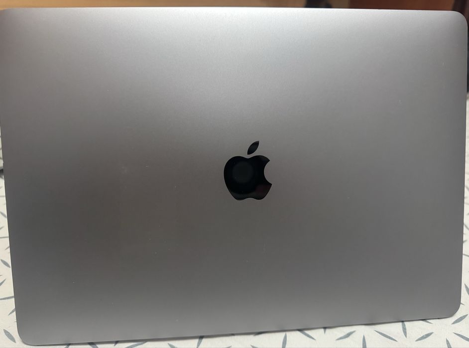 Macbook Pro 13 2020 16Gb Ram Quad core 500GB SSD