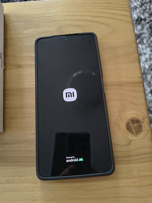 Vând telefon Redmi note 13 , 5G