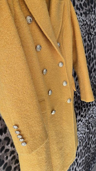 Луксозно ново дамско палто BALMAIN