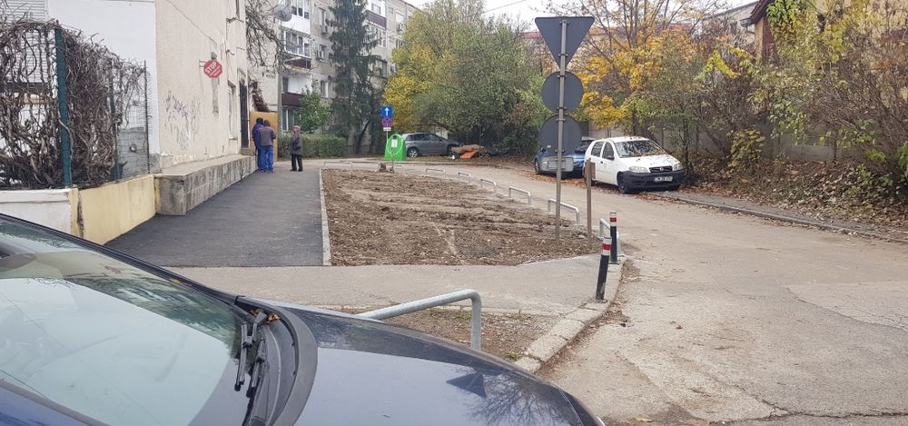 Proprietar  închiriez   proprietate  multifuncțională