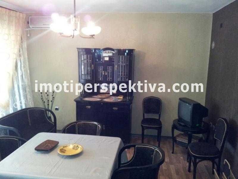 Продава се Двустаен апартамент в Пловдив, Център - 66 кв.м за 1855 €/кв.м - Снимка #2