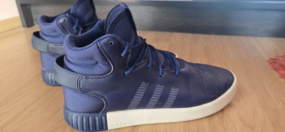 Adidas Tubular Invader 43