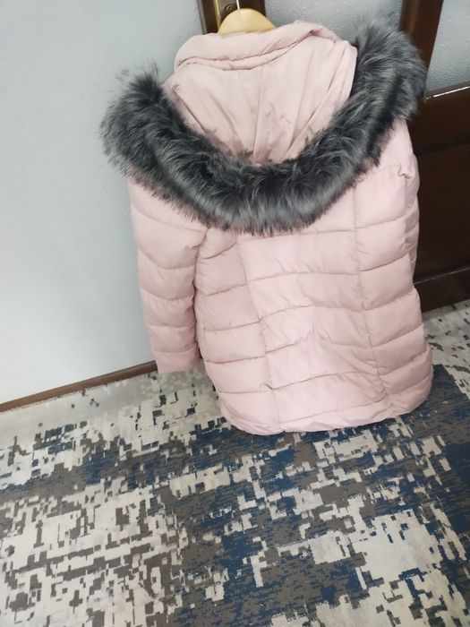 Куртка сотилади  янги