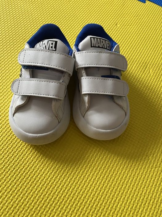 Adidas bebe mr 21 stare foarte buna