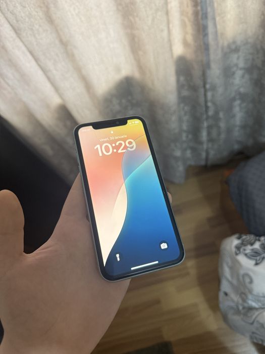 iphone 11 100% baterie