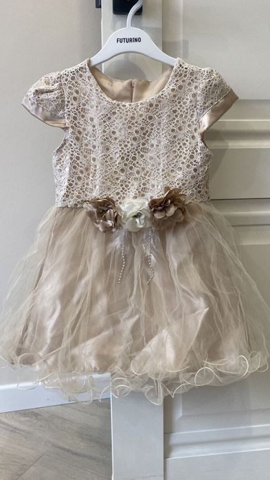 Продам платье детское