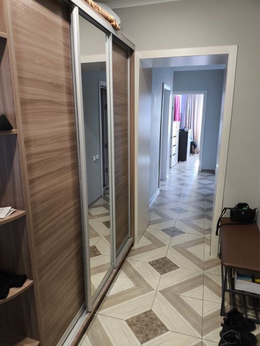 Продаю 4х комн квартиру