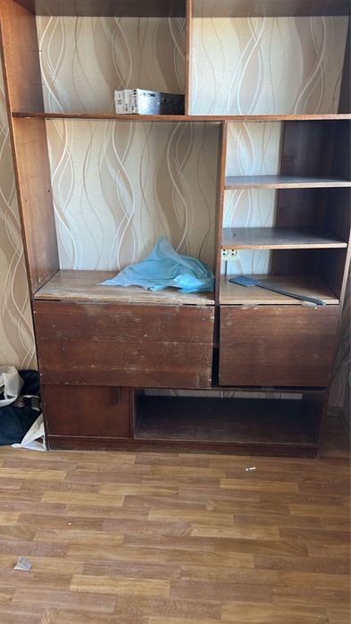 Даром советская мебель