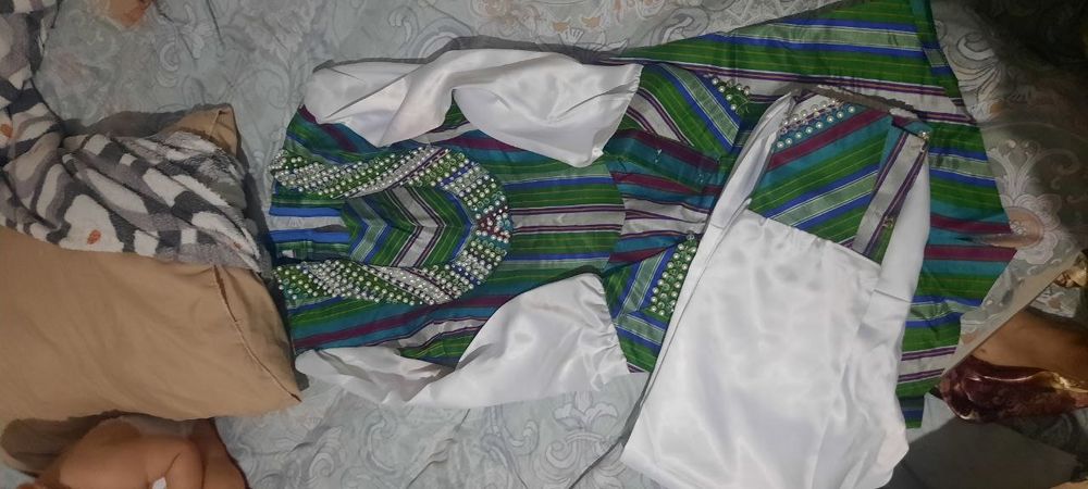 Келинлар учун сарпа кийимлар