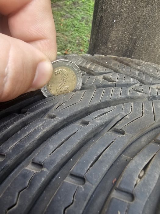 4 броя зимни гуми за джип Kleber