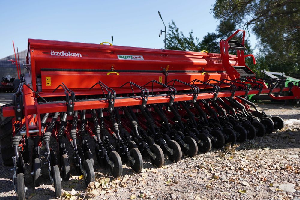 32-рядная зернотравяная сеялка Pertum 4м Турция ozdoken