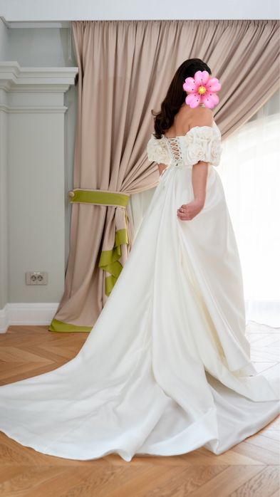 Vând rochie mireasa