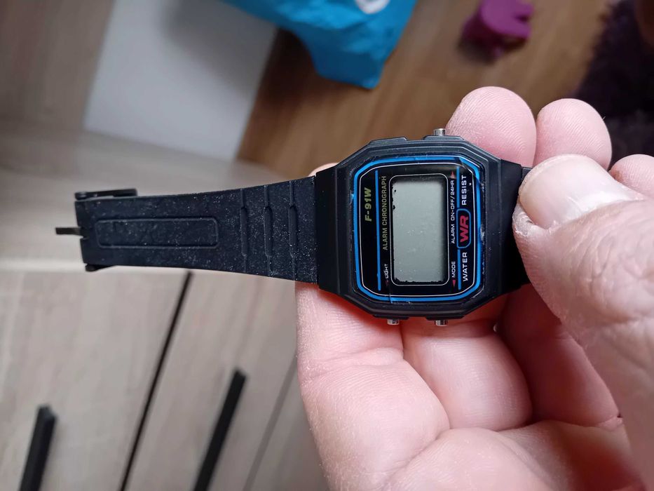 casio часовници и други