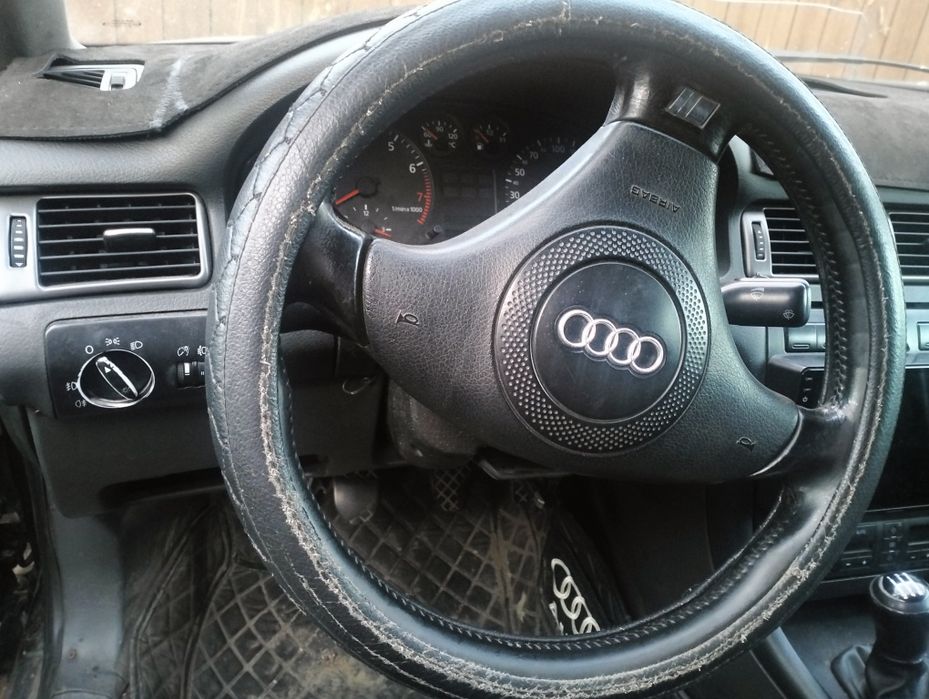 Продам Audi A6 1998