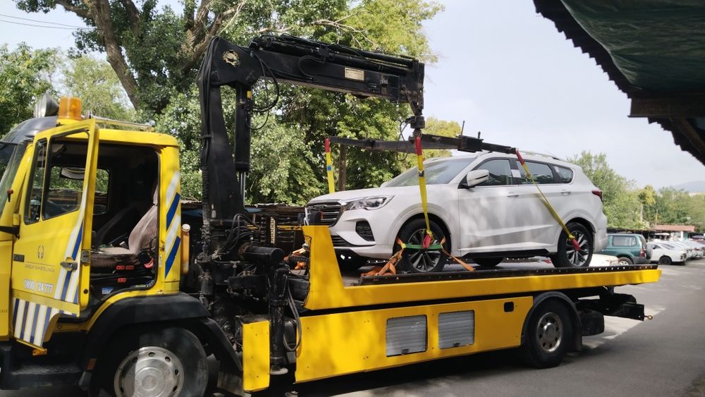 Эвакуатора Манипулятора сиежающий флатформа